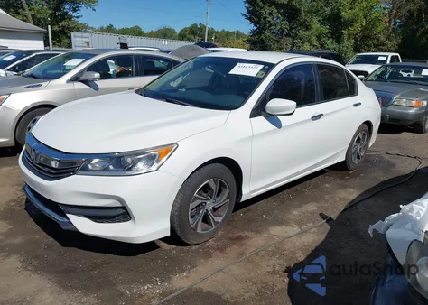 2017 Honda Accord Lx z USA, uszkodzony, nr VIN 1HGCR2F39HA273655